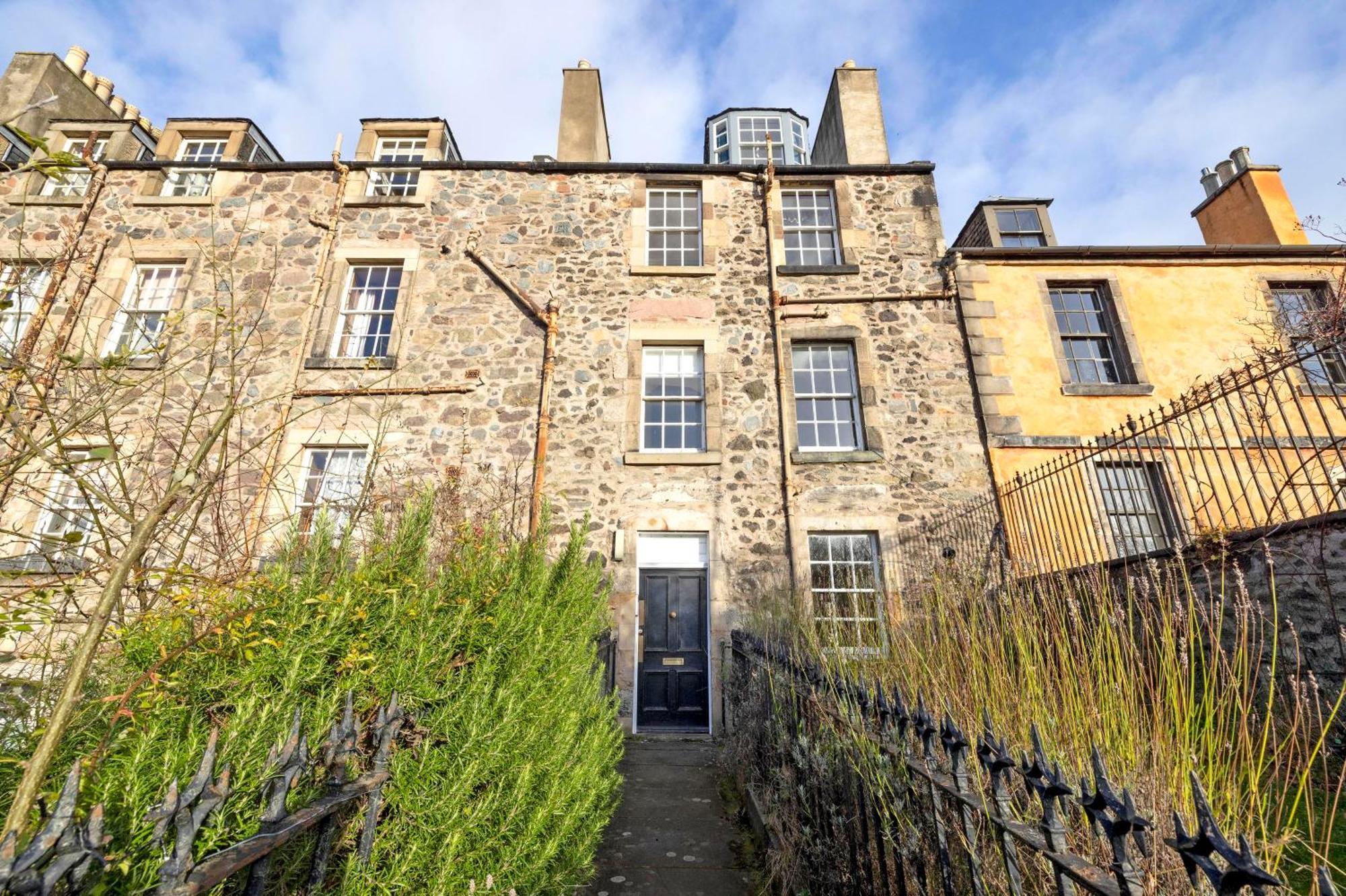 Joivy Beautiful Apartment, Private Garden, Calton Hill EDI Eksteriør billede